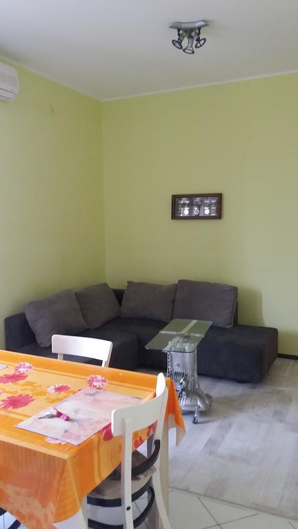 Apartman Viribus *